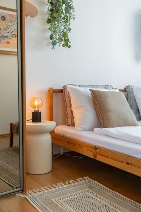 Duna Retreat: City Serenity Bratislava Eksteriør bilde